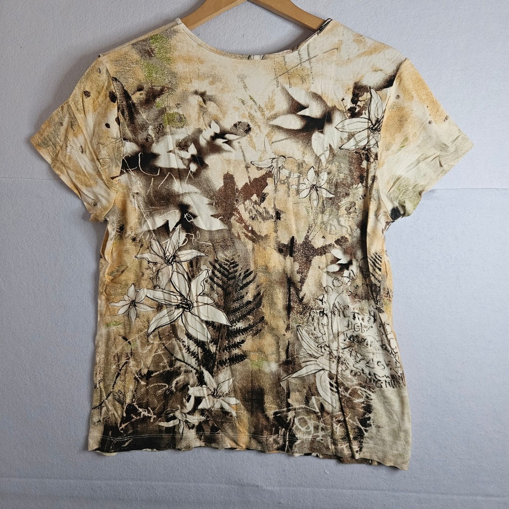 Chicos V-Neck Short Sleeve Botanical Abstract Print Top Tan Brown Size 2 Large - Picture 5 of 6